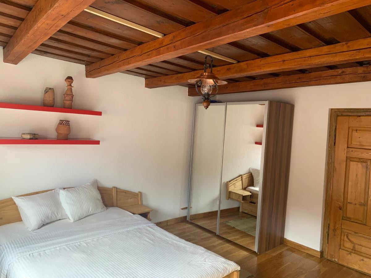 Casa Veche “Old House” Villa ซิบิเอล ภายนอก รูปภาพ