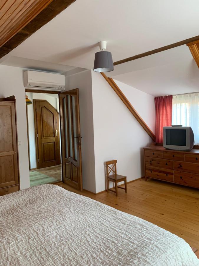 Casa Veche “Old House” Villa ซิบิเอล ภายนอก รูปภาพ